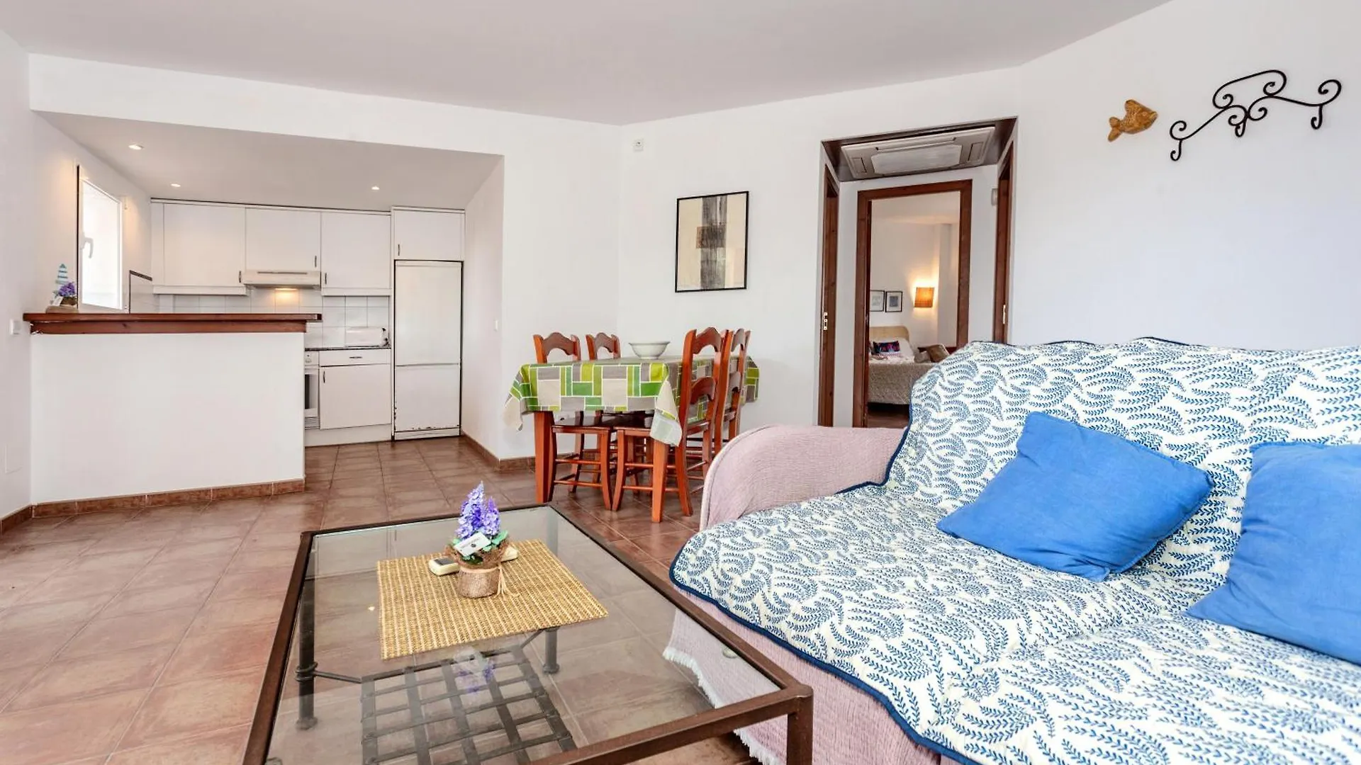 Son Bou By The Sea Apartment Alaior 0*,