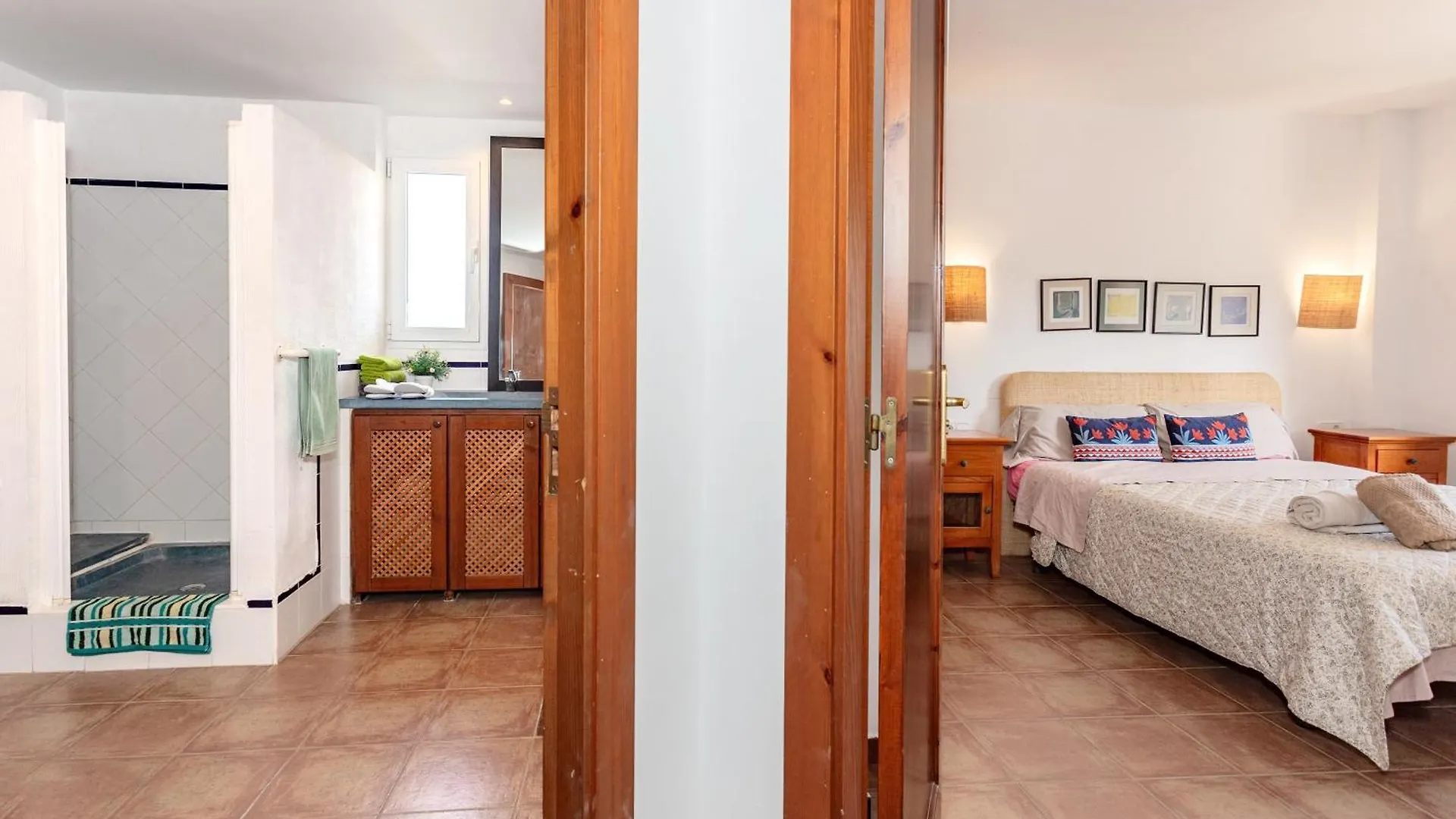 Son Bou By The Sea Apartment Alaior 0*,