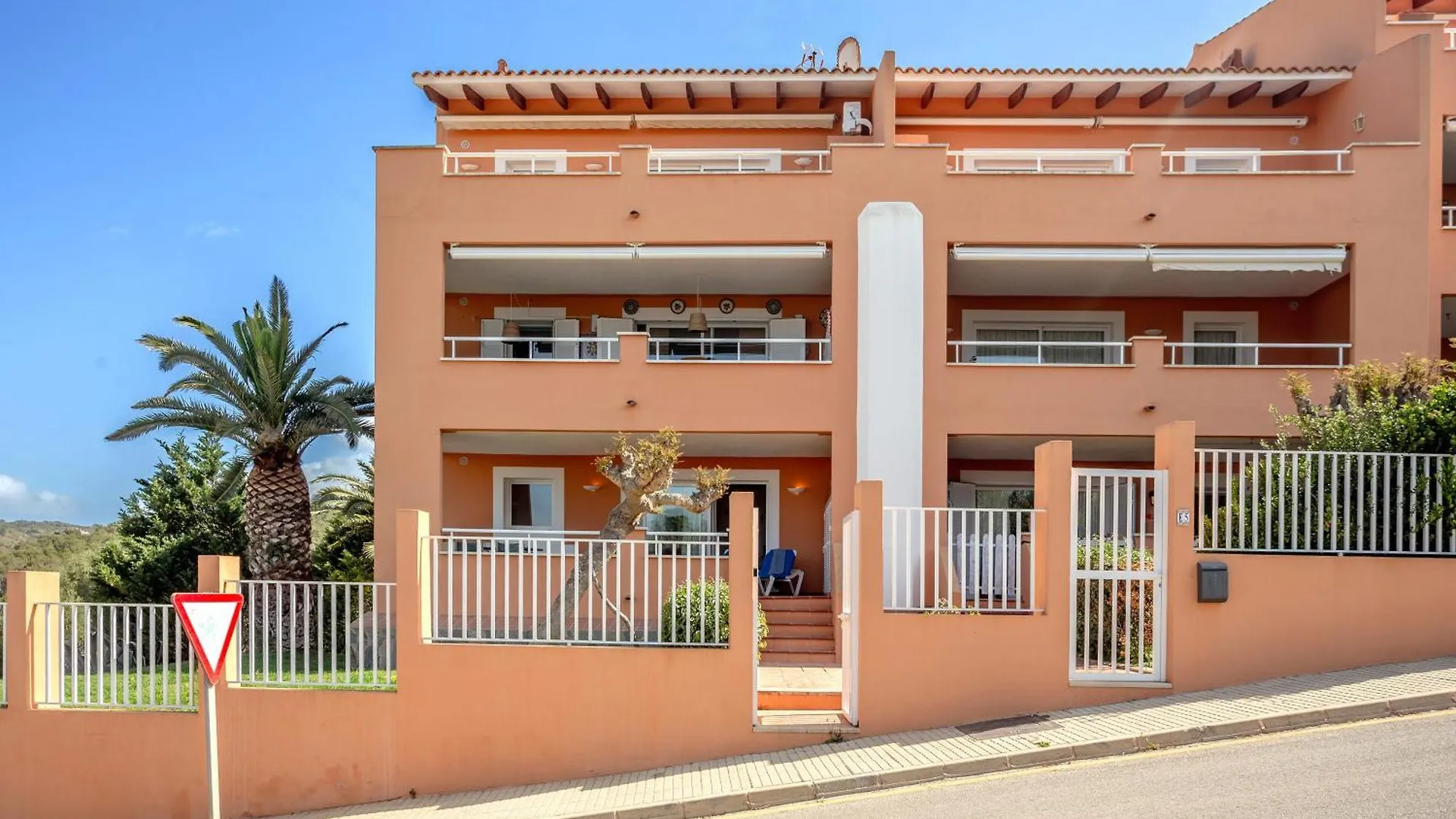 Son Bou By The Sea Apartment Alaior Spain
